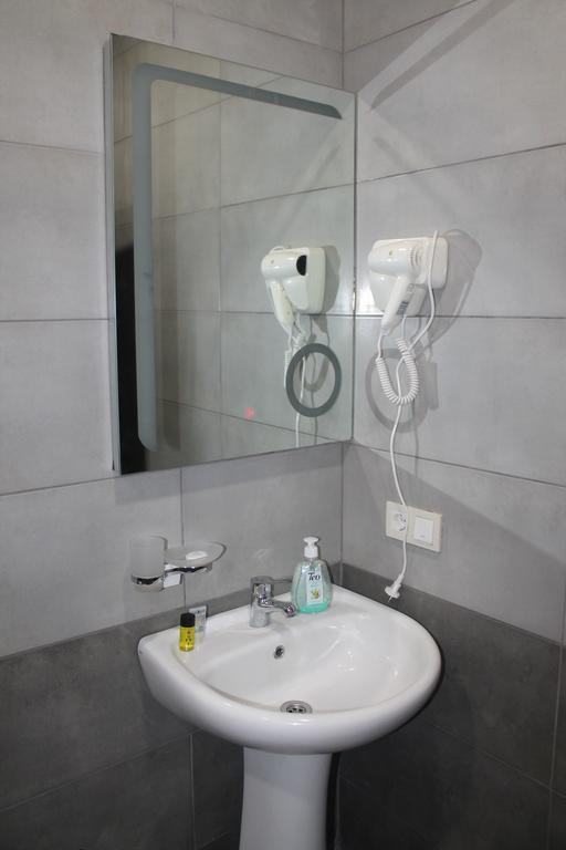 Smak Hotel Кобулети Екстериор снимка