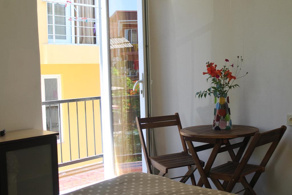 Smak Hotel Кобулети Екстериор снимка