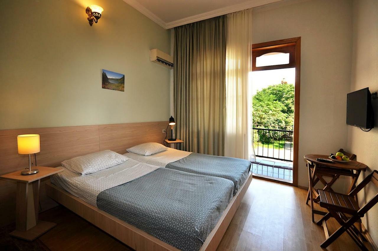 Smak Hotel Кобулети Стая снимка