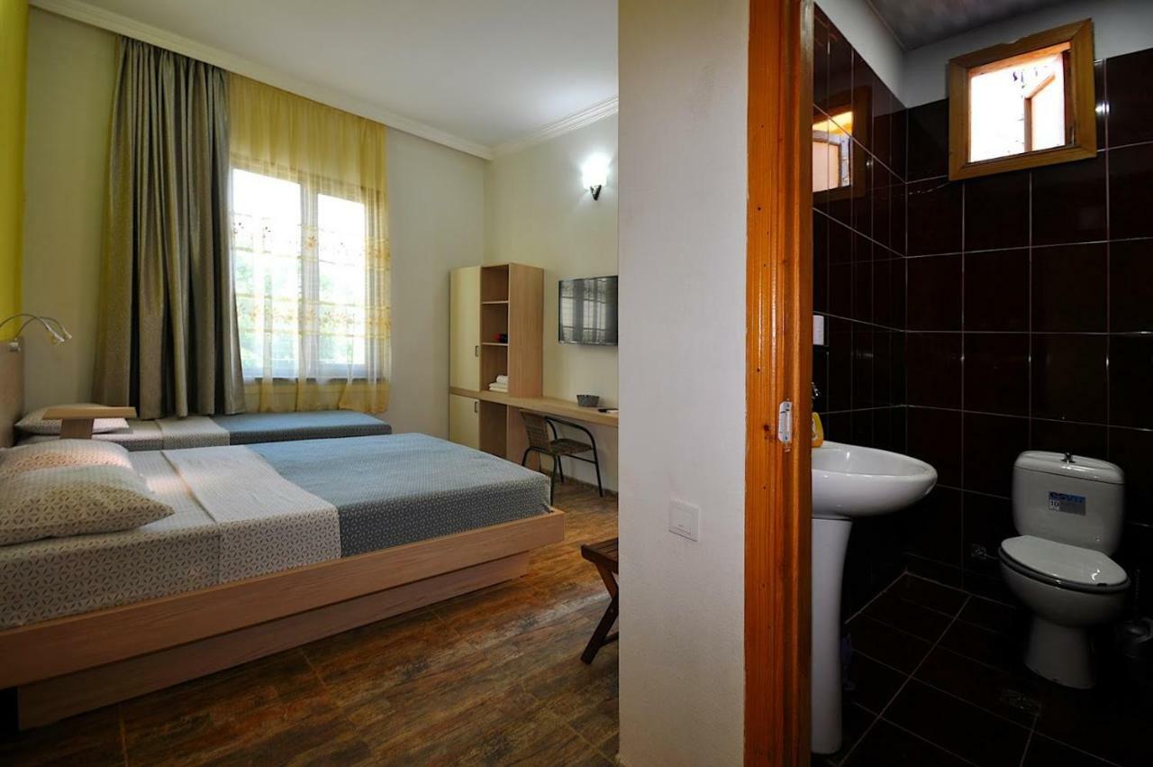 Smak Hotel Кобулети Стая снимка